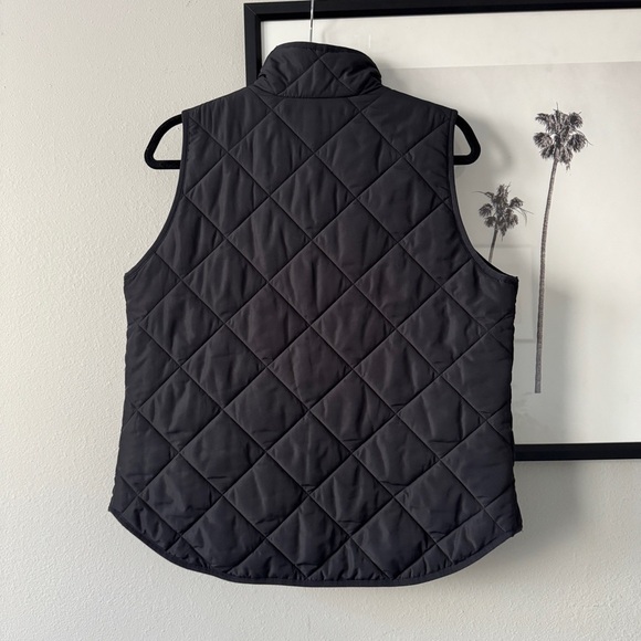 J. Crew | EUC Mercantile Quilted Puffer Vest in Black Size Medium - Picture 7 of 10